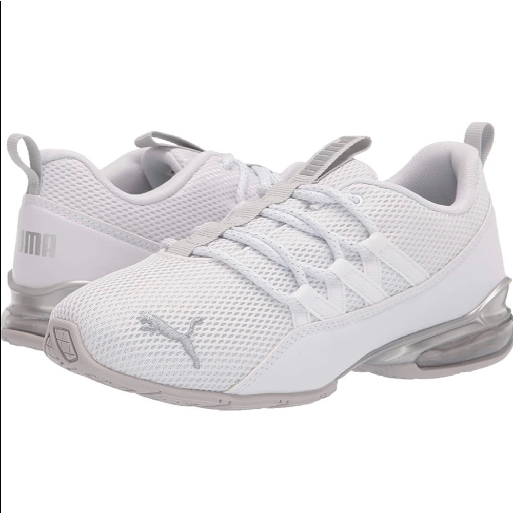 P U M A   Sneakers - size 7